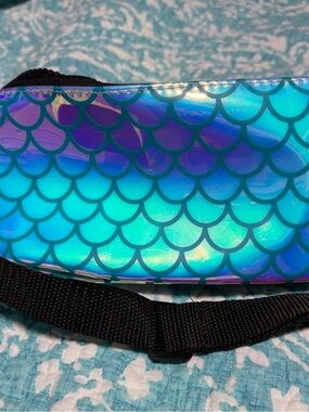 Mermaid Insulated Fanny Bag - Turquoise Blue
